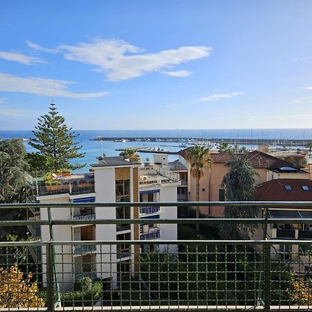La Baia Nel Porto Apartment Sanremo Exterior photo